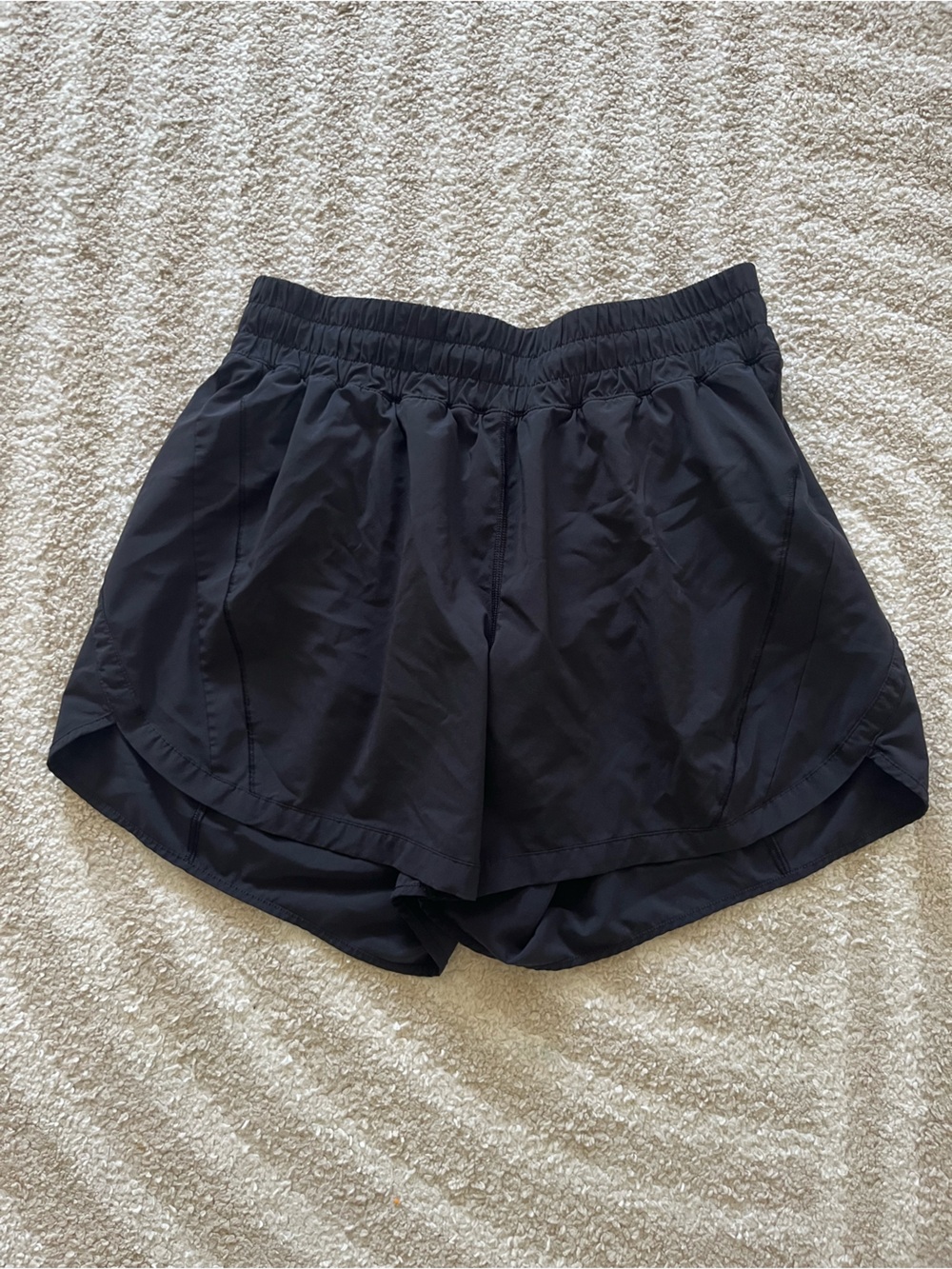 Lululemon Tracked That 5 inch Shorts